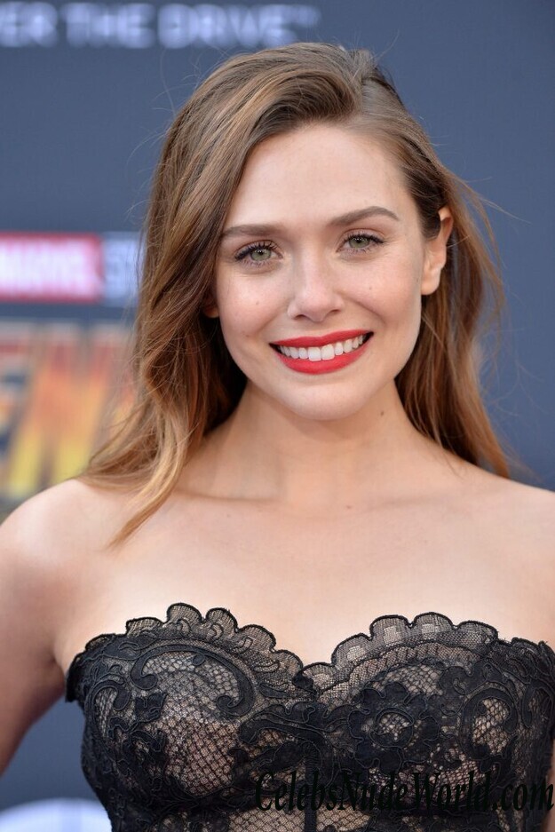 Elizabeth Olsen Sexy 84367