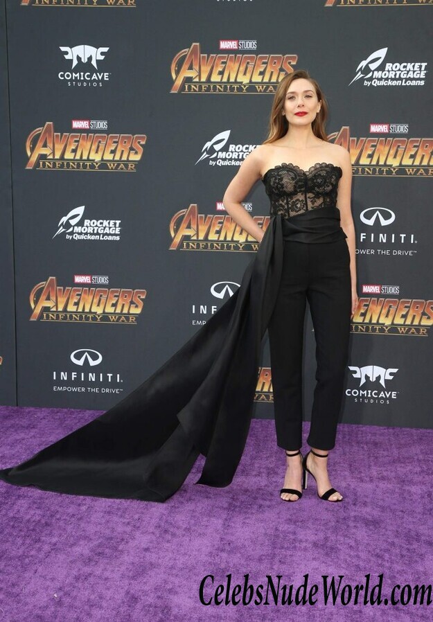 Elizabeth Olsen Sexy 84368