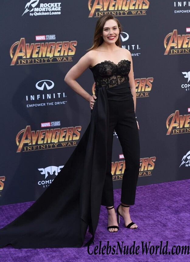 Elizabeth Olsen Sexy 84371