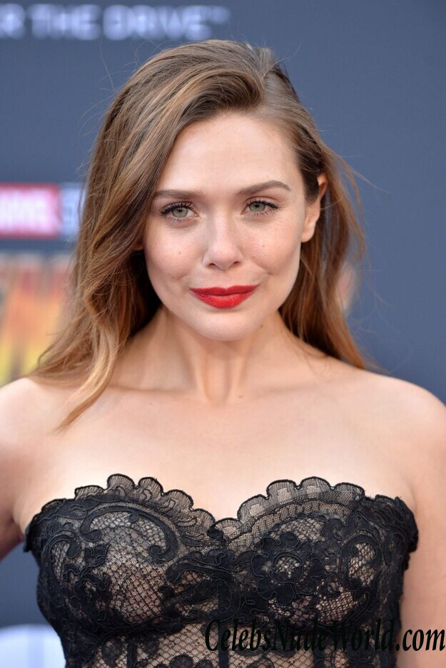 Elizabeth Olsen Sexy 84374