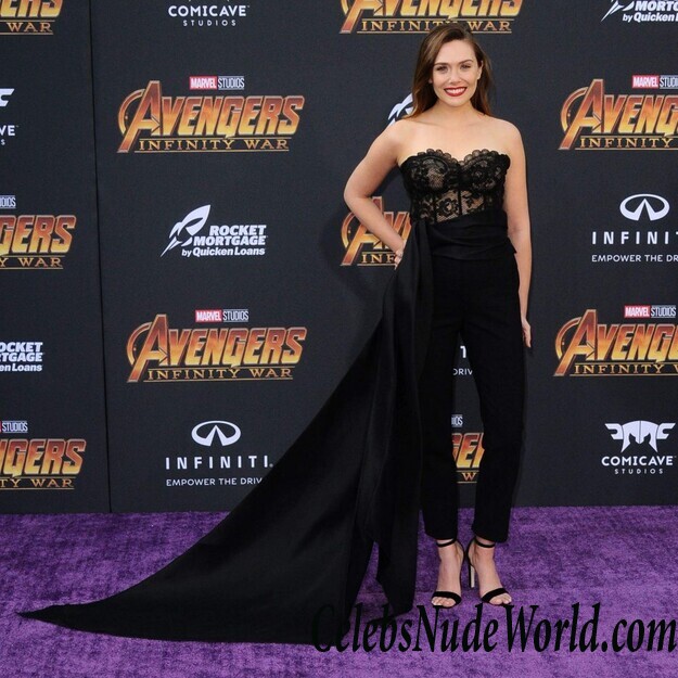 Elizabeth Olsen Sexy 84375