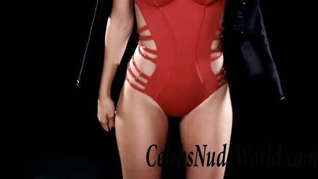 Doutzen Kroes Sexy Photos 84804