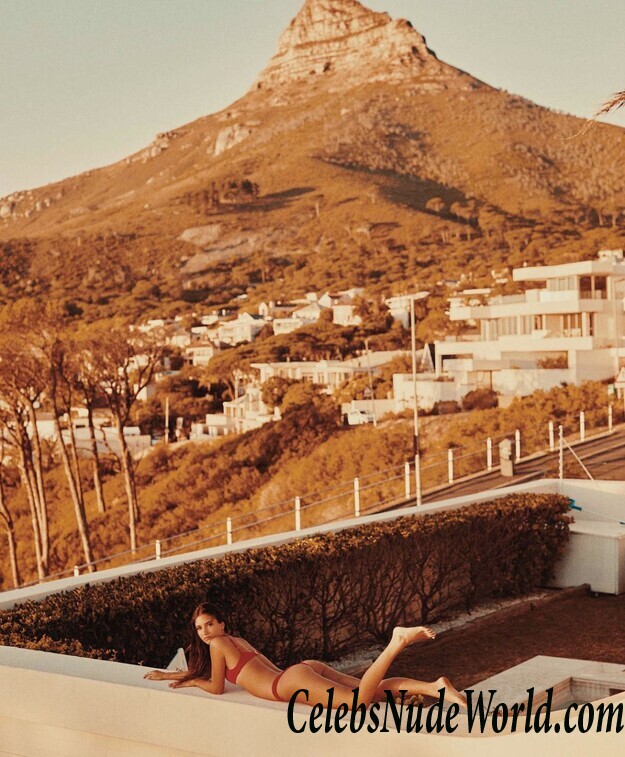 Elisha Herbert Erotic 85280