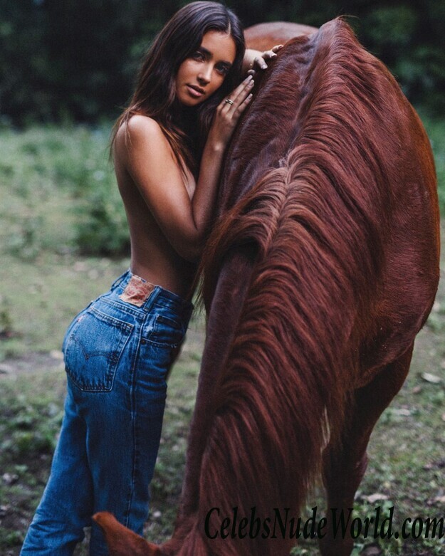 Elisha Herbert Erotic 85282