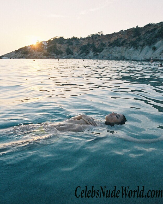 Elisha Herbert Erotic 85305