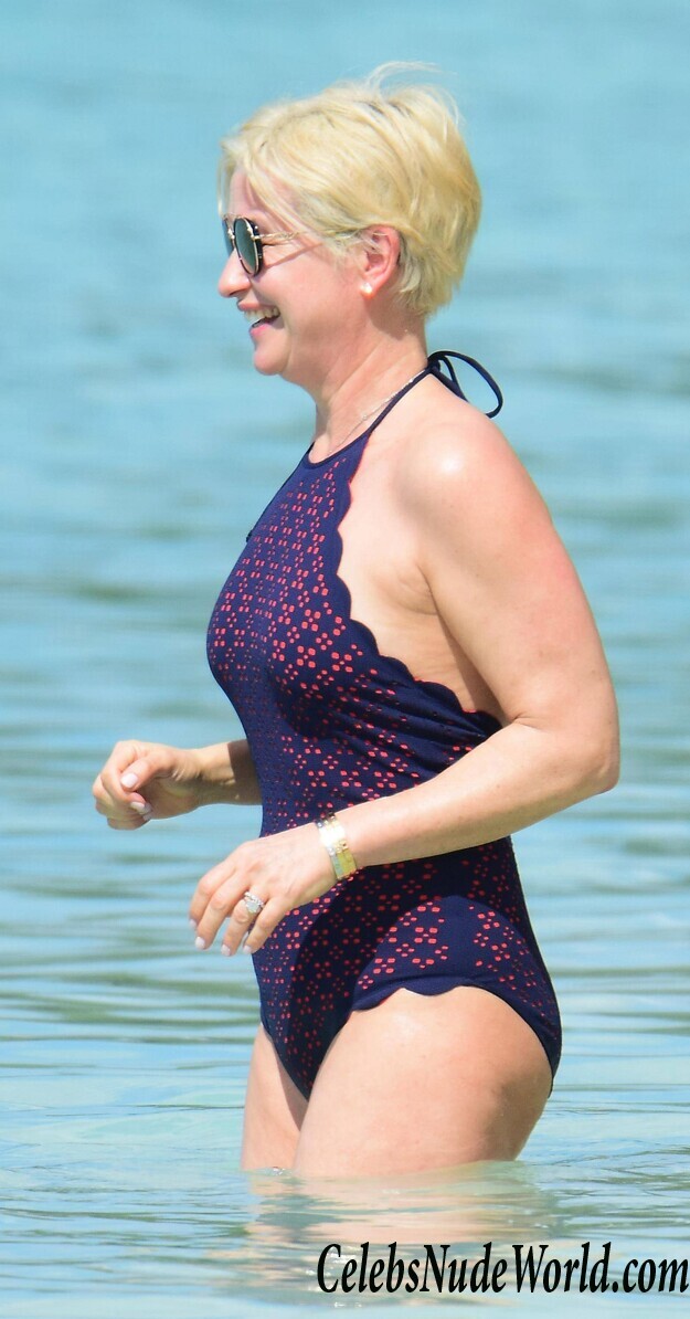 Emma Forbes Sexy 85974