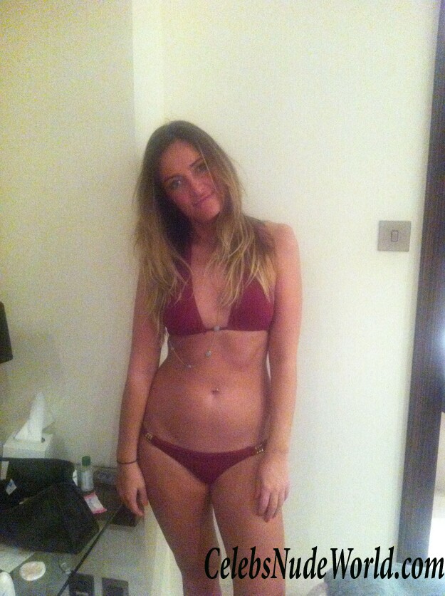 Francesca Newman Young LEAKS 86120