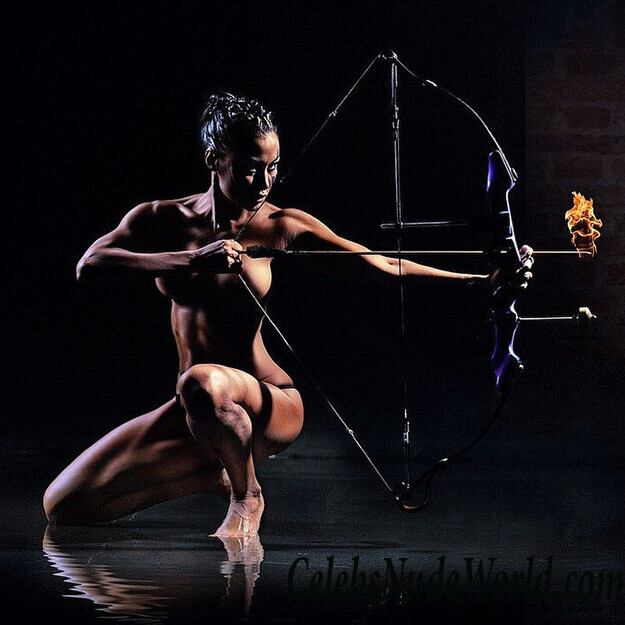 Irina Iris Hot 86323