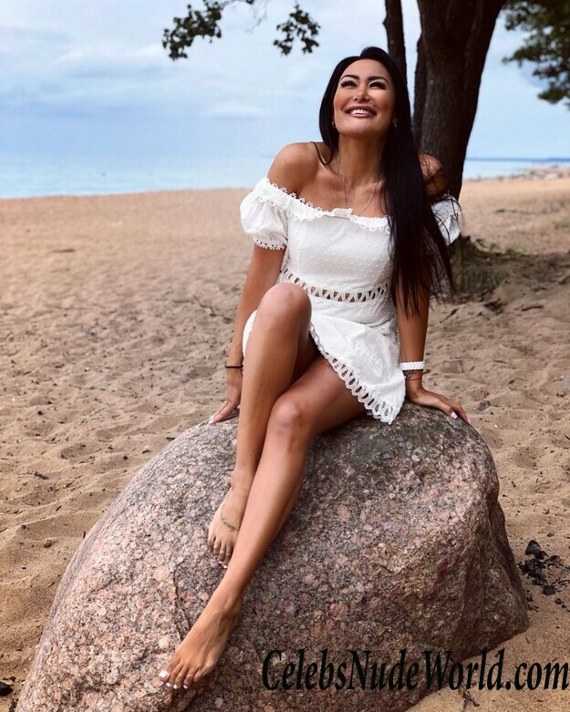 Irina Iris Hot 86426