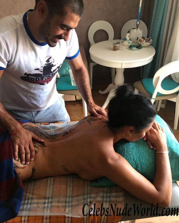 Irina Iris Hot 86427