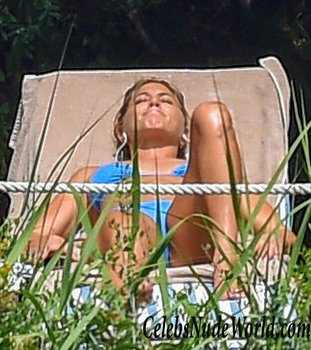 Jennifer Aniston Bikini 86684