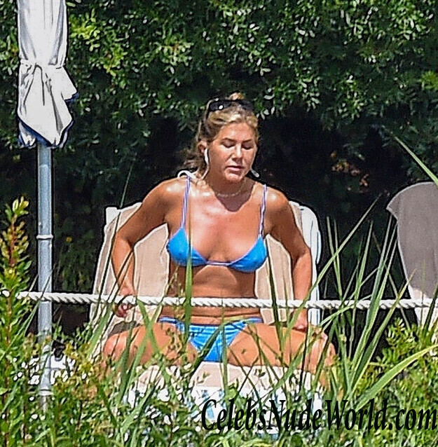 Jennifer Aniston Bikini 86759