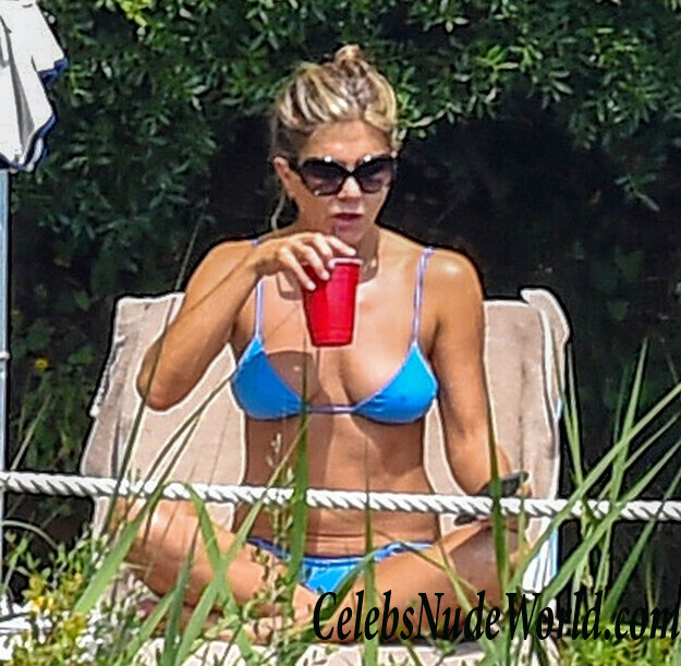 Jennifer Aniston Bikini 86768