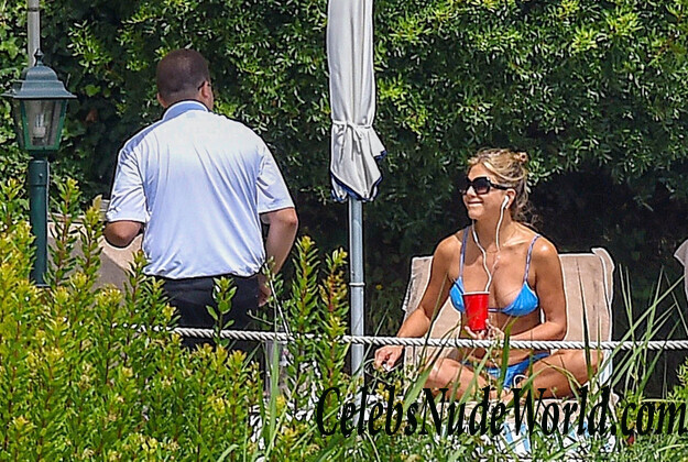 Jennifer Aniston Bikini 86775