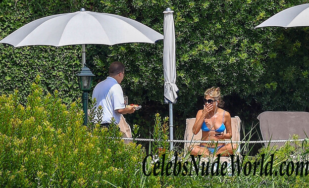 Jennifer Aniston Bikini 86776