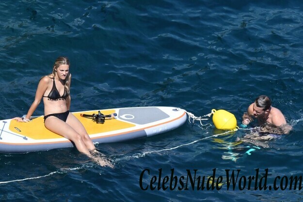 Jodie Spencer Bikini 86949