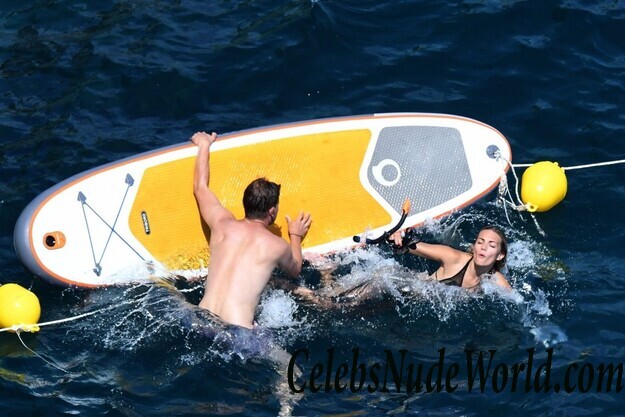 Jodie Spencer Bikini 86952