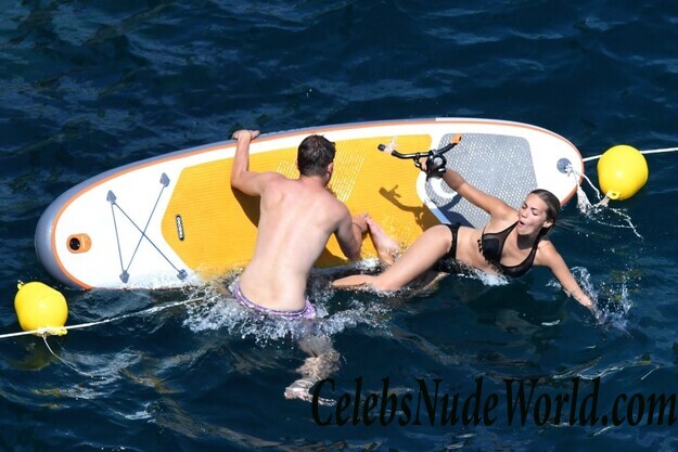 Jodie Spencer Bikini 86957