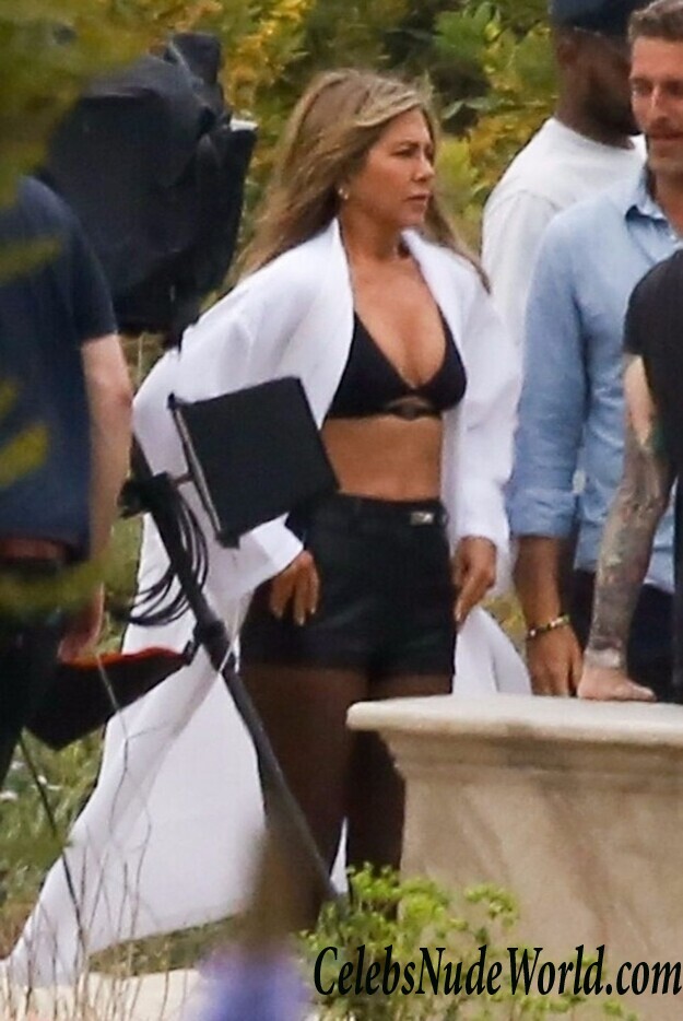 Jennifer Aniston Erotic 87015