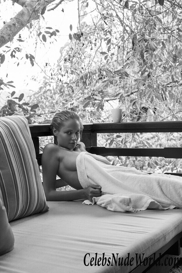 Genevieve Morton Best Nude collection 87041