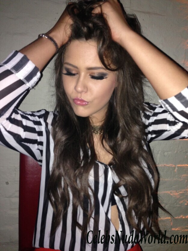 Faye Brookes LEAKS 87078