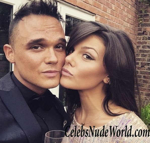 Faye Brookes LEAKS 87082