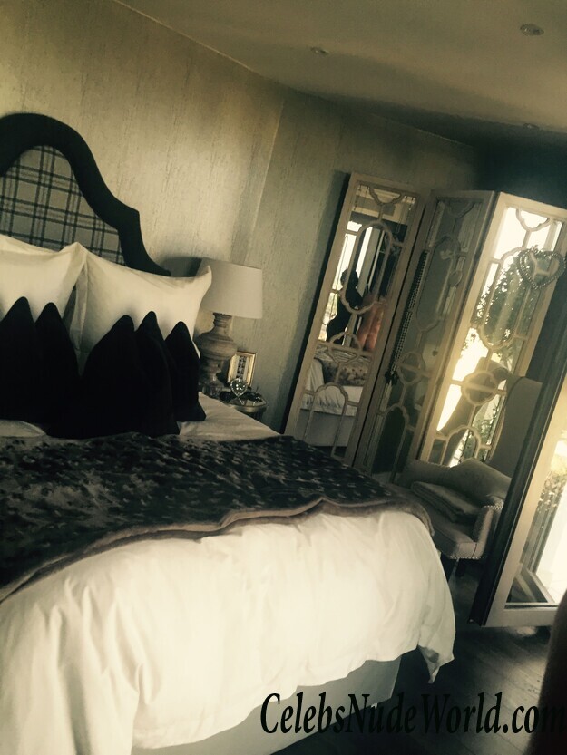 Faye Brookes LEAKS 87088