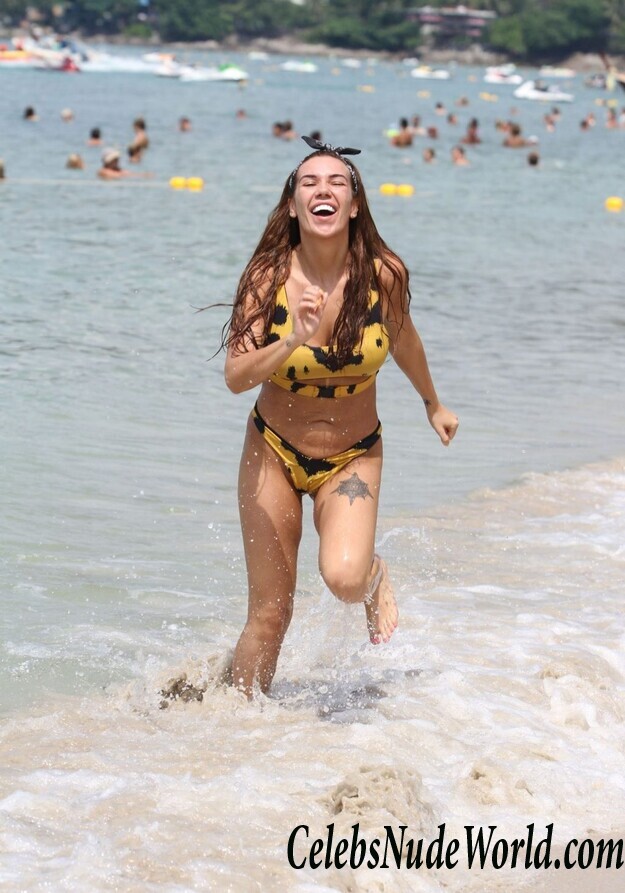 Imogen Townley Bikini 87675