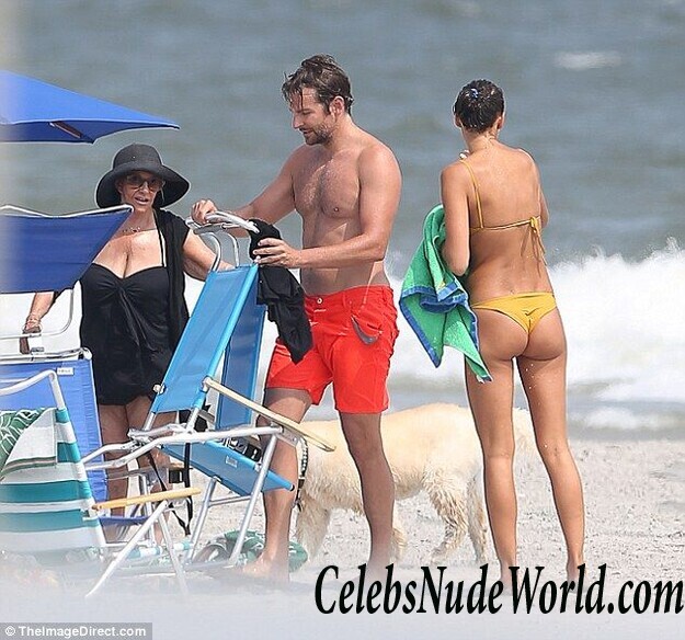 Irina Shayk Bikini Photos 87893