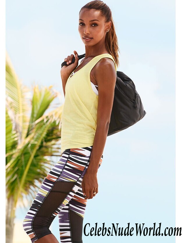 Jasmine Tookes Topless 87971