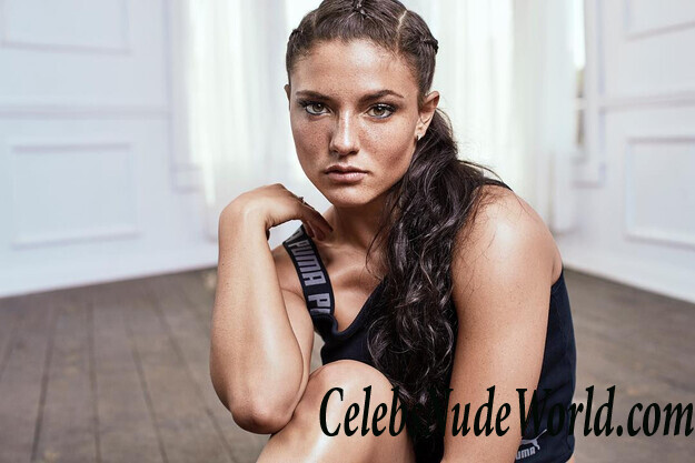 Jade Chynoweth Erotic 88239