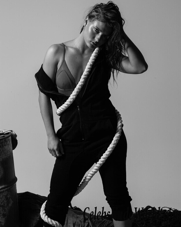 Jade Chynoweth Erotic 88255