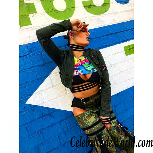 Jade Chynoweth Erotic 88256