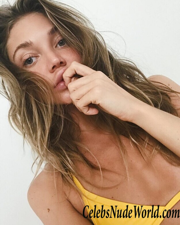 Gabriella Brooks Shows That Body In Bikini 88643