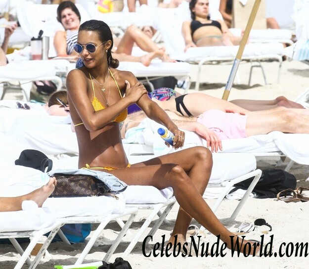 Lais Ribeiro & Jasmine Tookes Sexy 89266