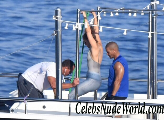 Jennifer Lopez Hot 89287