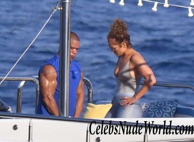 Jennifer Lopez Hot 89298