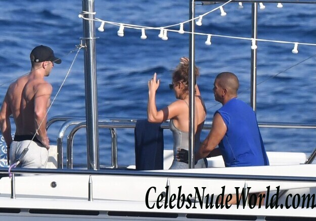 Jennifer Lopez Hot 89309