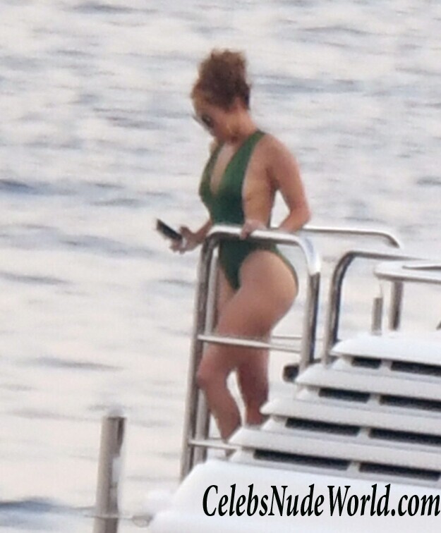 Jennifer Lopez Hot 89318