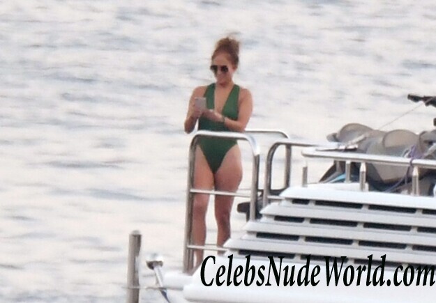 Jennifer Lopez Hot 89336