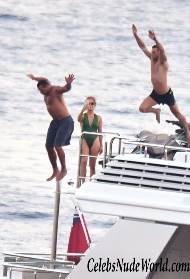 Jennifer Lopez Hot 89341