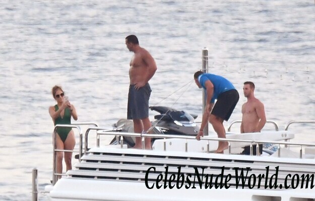 Jennifer Lopez Hot 89345