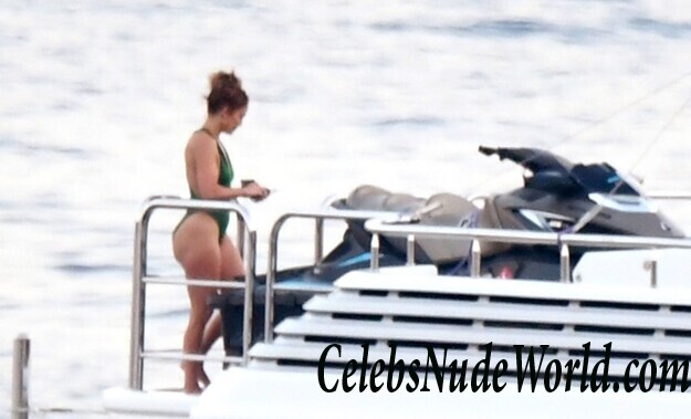 Jennifer Lopez Hot 89346