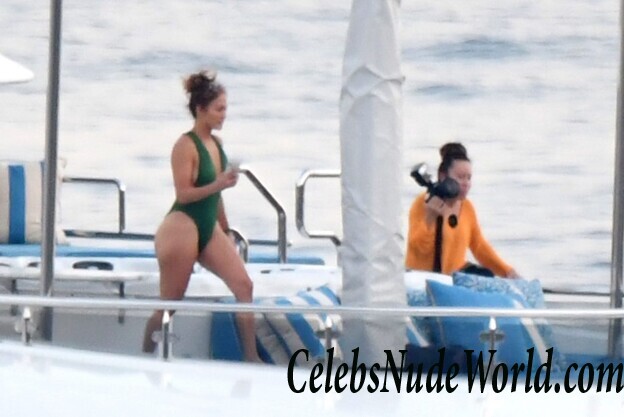 Jennifer Lopez Hot 89355