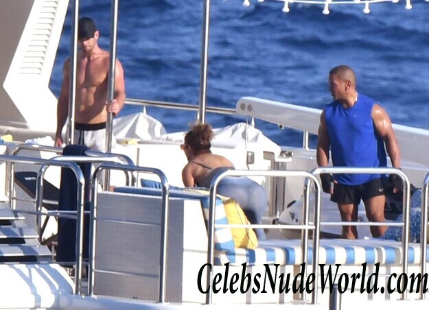 Jennifer Lopez Hot 89359