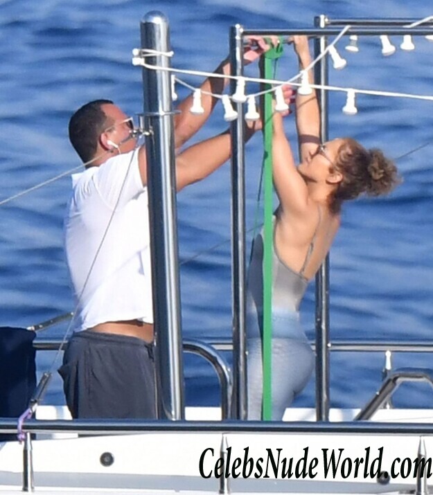 Jennifer Lopez Hot 89366