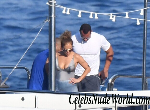 Jennifer Lopez Hot 89372