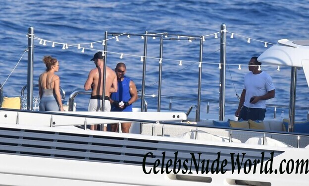 Jennifer Lopez Hot 89375