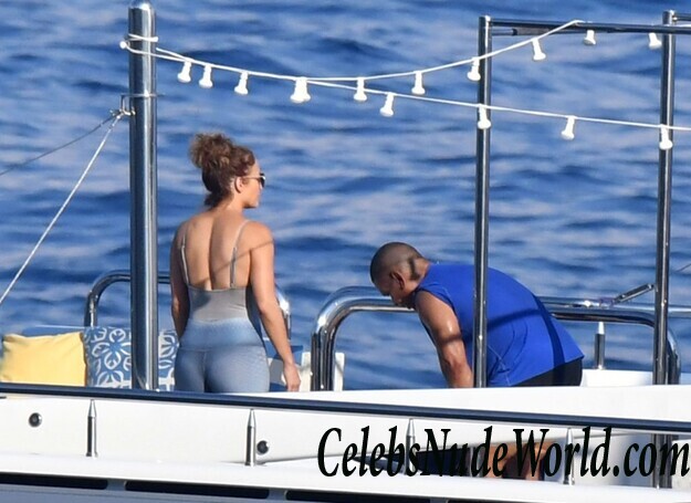 Jennifer Lopez Hot 89377