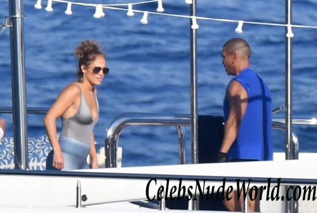 Jennifer Lopez Hot 89379